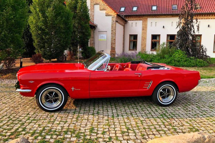 Mustang-red-klasyka-do-ślubu-15