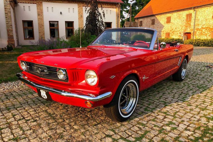 Mustang-red-klasyka-do-ślubu-16